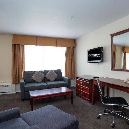Sandman Hotel & Suites Williams Lake Extérieur photo