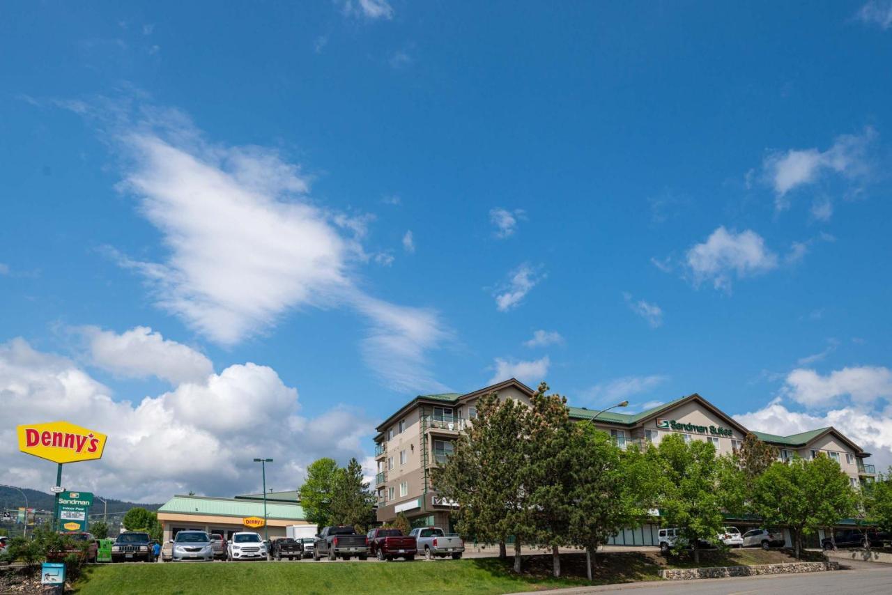 Sandman Hotel & Suites Williams Lake Extérieur photo
